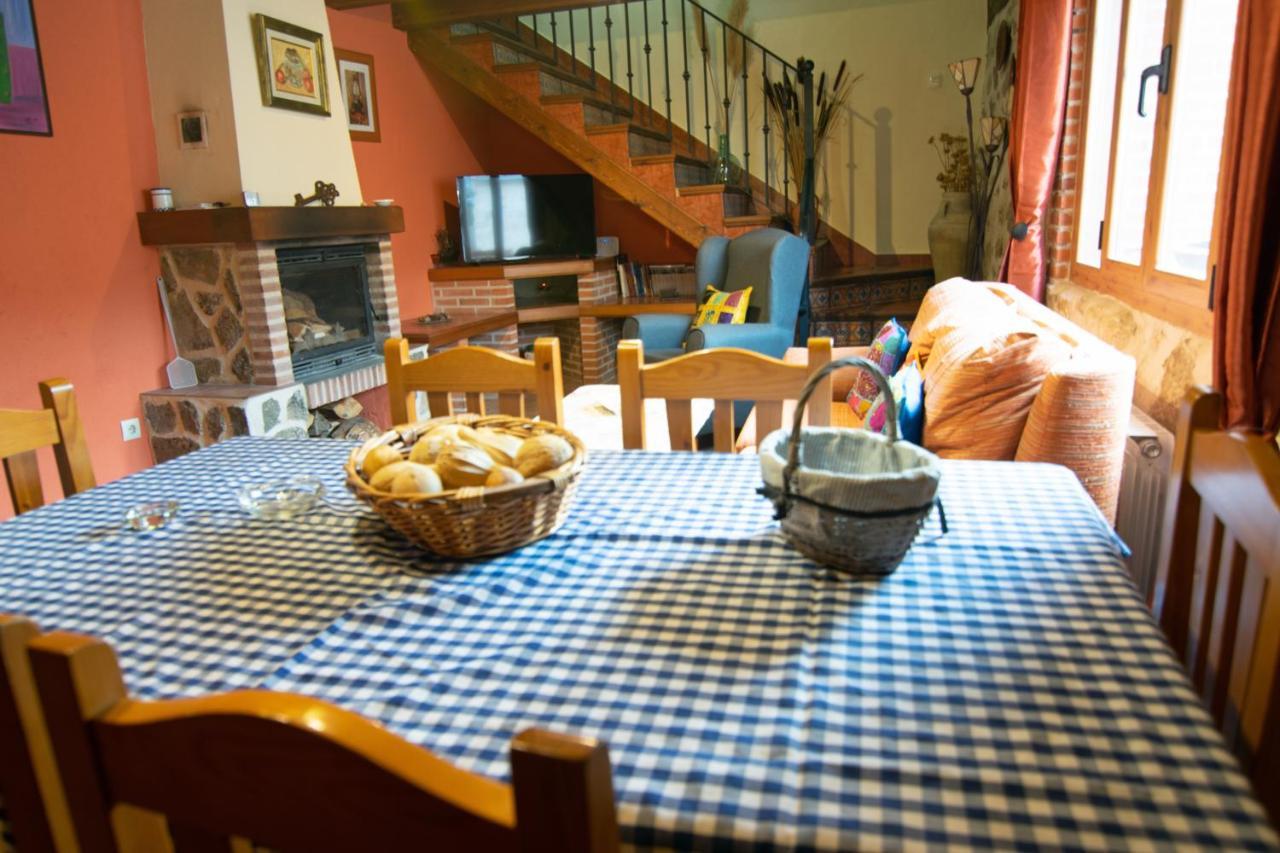 El Refugio De La Esquina Villa Mata de Quintanar Luaran gambar